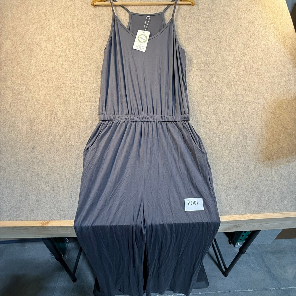 Thanks Gray Sleeveless Wide Leg Jumpsuit Elastic‎ Waist with Pockets Size M NWT